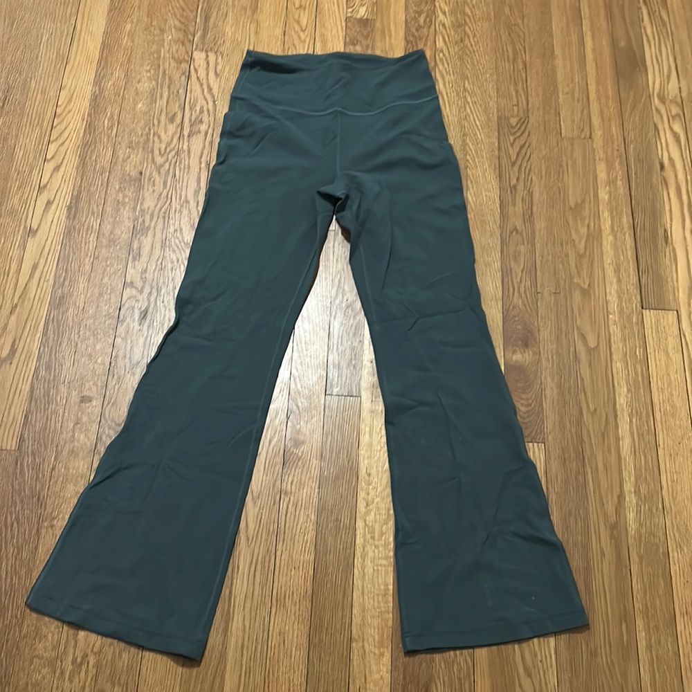 Dark green Lululemon align yoga pants